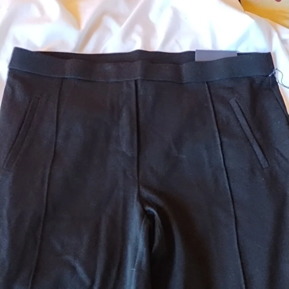 Black stretchy straight leg ankle pant